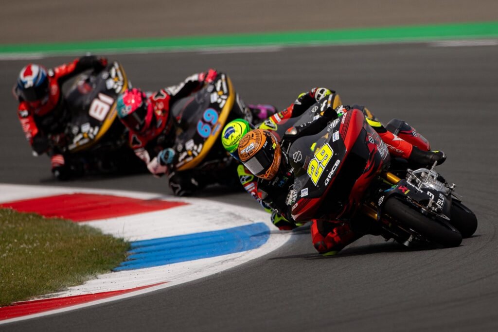 VIER FAHRER, ZWEI RENNEN, EIN TITEL: DER HARLEY-DAVIDSON BAGGER WORLD CUP GEHT AM RED BULL RING INS FINALE
